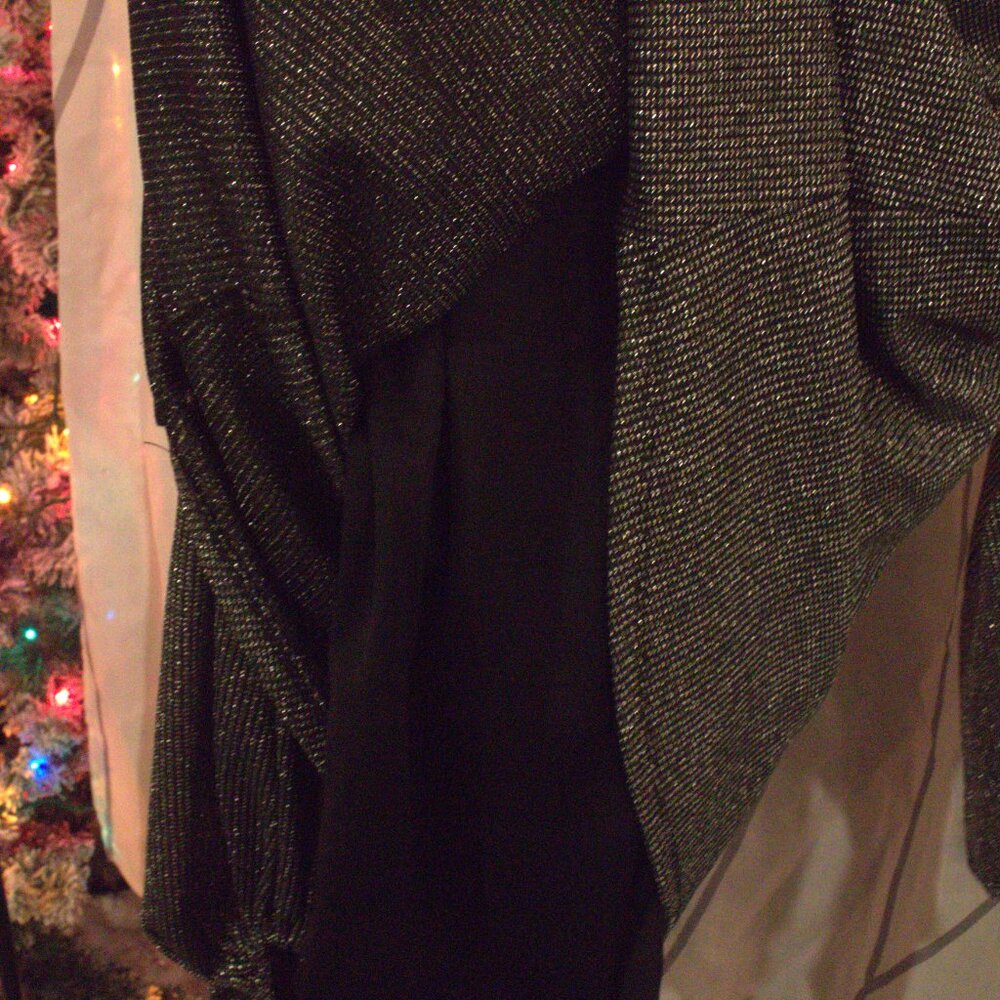 blouse - Picture 10 of 10